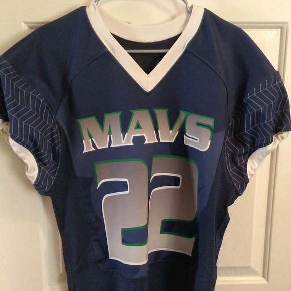 MAVS #22 Football Jersey Size Men's Medium USA - Picture 1 of 3